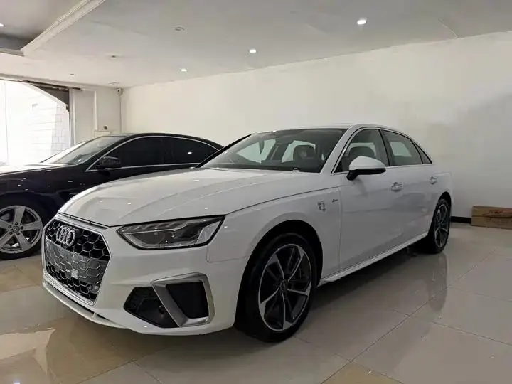 Audi A4L 2023, 40 TFSI Fashion Dynamic Model 4