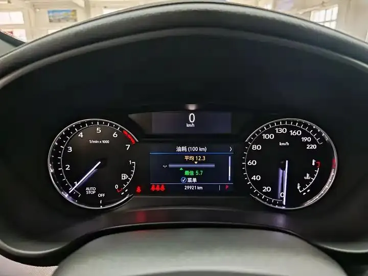 Cadillac XT4 2021 28T Two-Drive Luxury Model 10