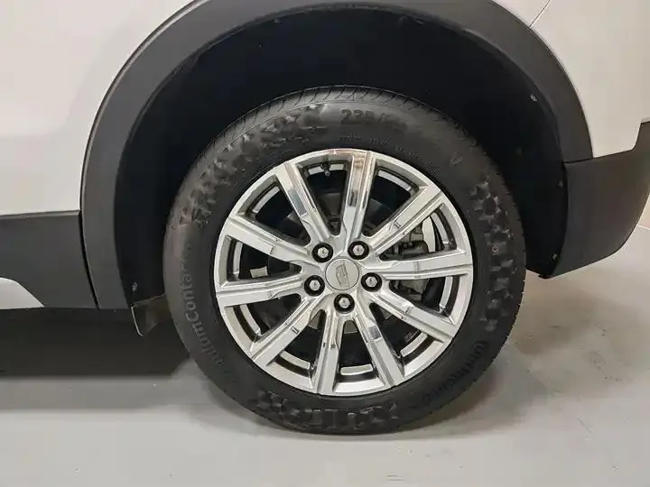 Cadillac XT4 2021 28T Two-Drive Luxury Model 18