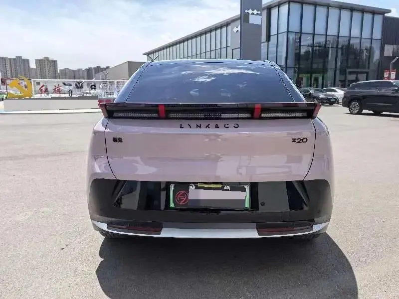 LYNK&amp;CO Z20 2025 530km Rear Drive Pro 8