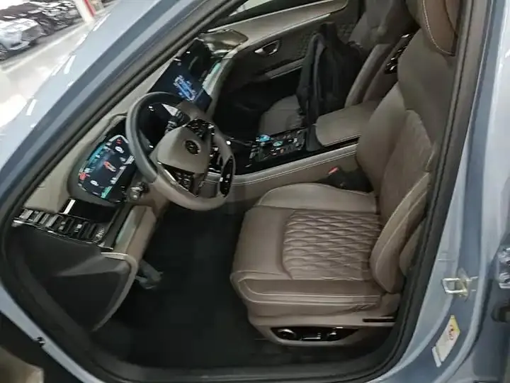 Han 2023 EV Champion Edition 605KM Precursor Honor Model 15