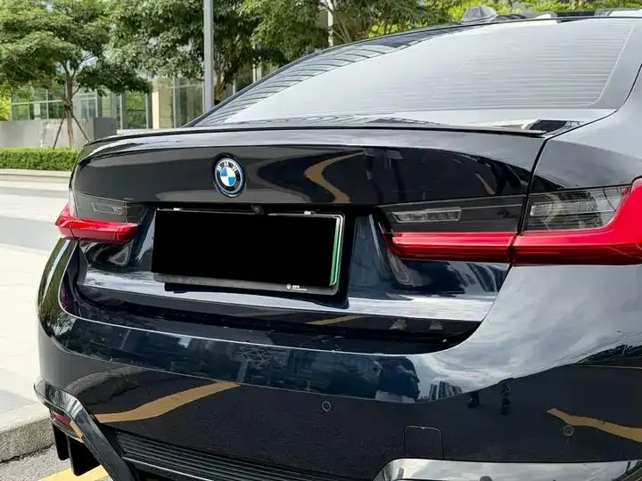 BMW i3 2024 eDrive 35 L 19
