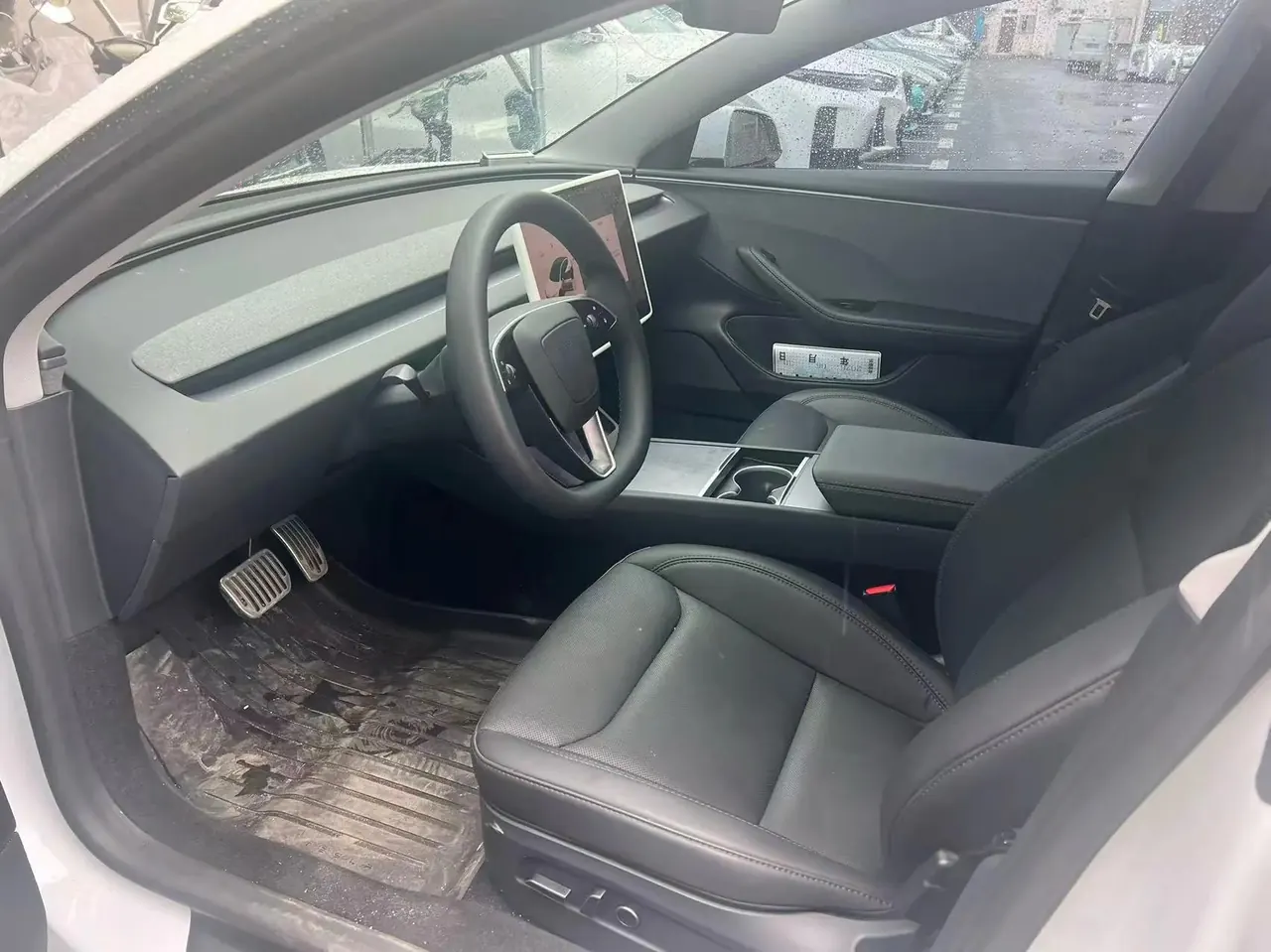 Tesla 2025 Model 3 Rear-Wheel Drive (Refreshed) Automatic 4