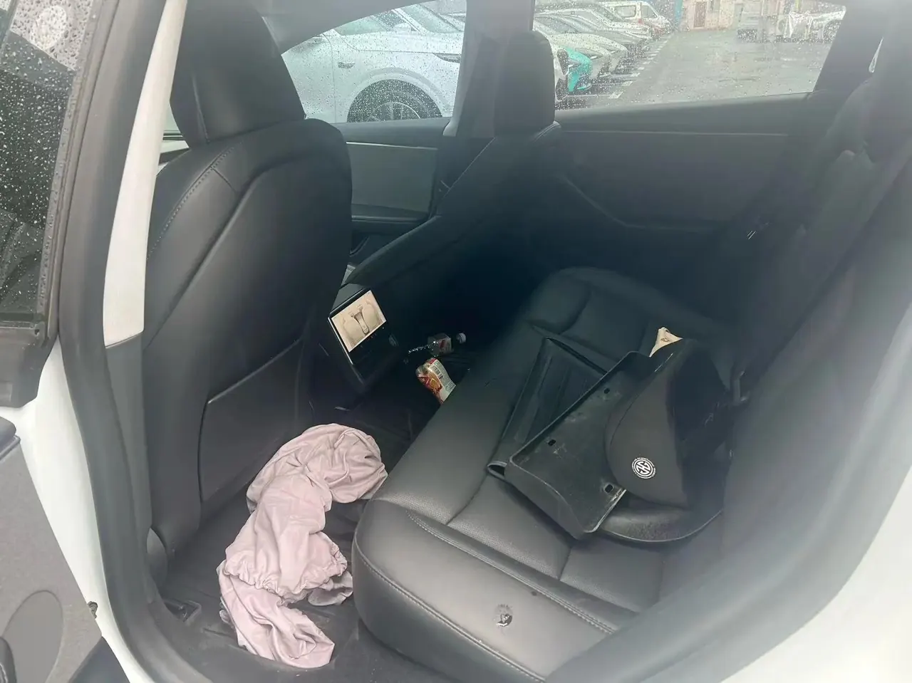 Tesla 2025 Model 3 Rear-Wheel Drive (Refreshed) Automatic 5