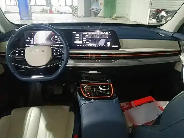 Xingtu Chifeng C- DM 2023 1.5TCI-DHT 80KM Yufeng Edition 10