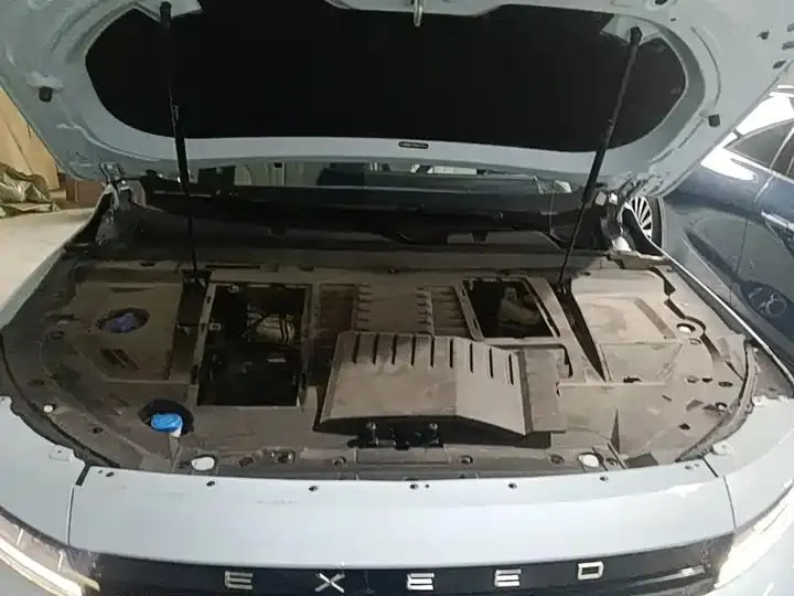 Xingtu Chifeng C- DM 2023 1.5TCI-DHT 80KM Yufeng Edition 20