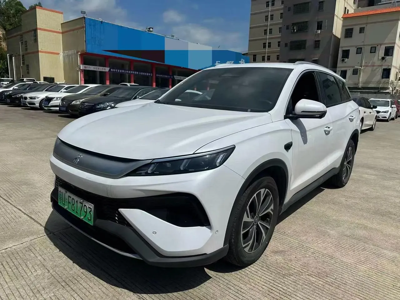 打开图片灯箱:BYD Song Pro New Energy 2025 Model Song Pro DM-i 1.5 CVT 75km Flagship Edition Automatic