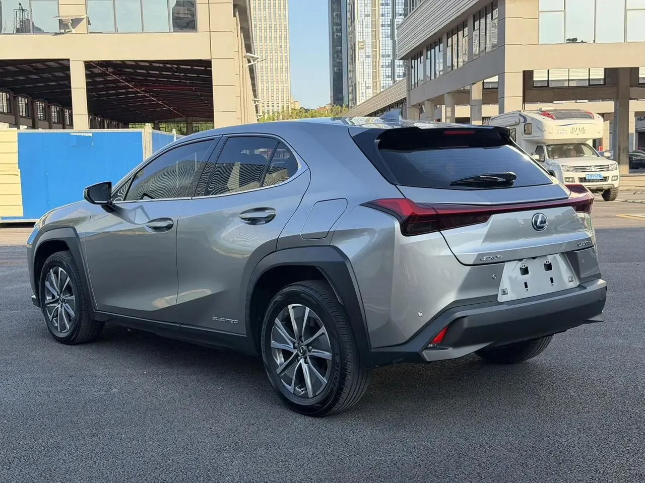 Lexus UX New Energy 2020 300e Pure Yue Edition 6
