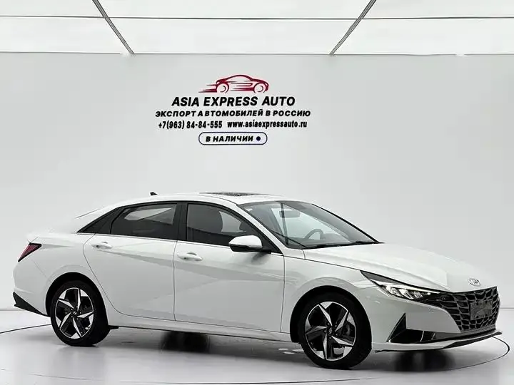 Elantra 2021 240TGDi DCT LUX Premium Edition 3