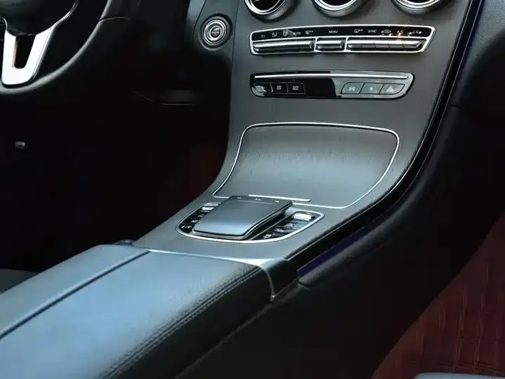 Mercedes Benz GLC Coupe 2021 GLC 300 4MATIC Coupe SUV 11