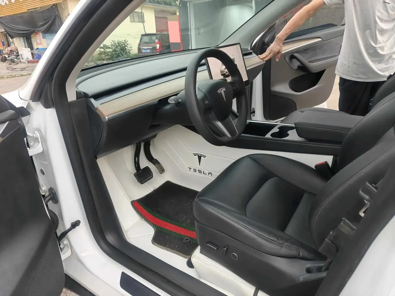 Model Y 2022 rear-wheel drive version 3