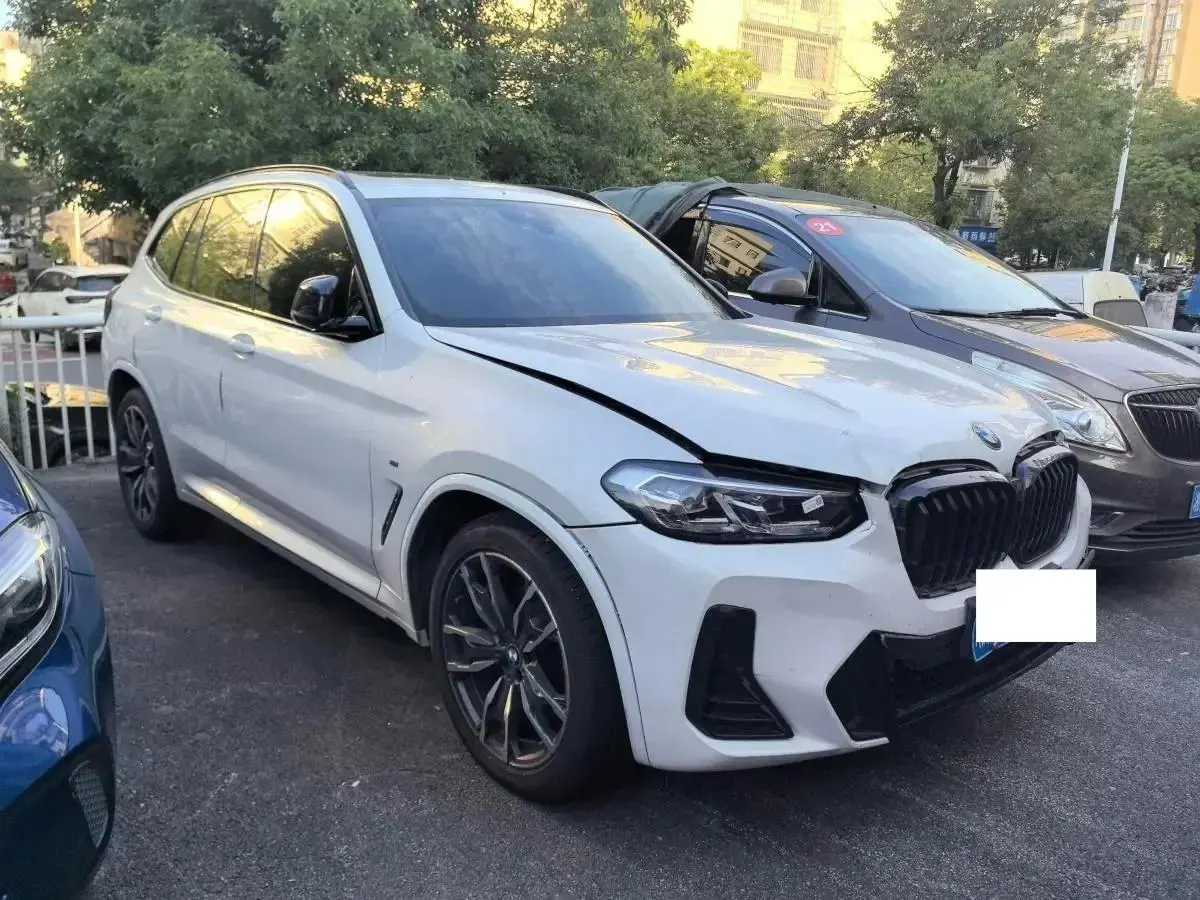 BMW X3 2022 Changed 2 xDrive30i Leading M Obsidian Night Suit 2