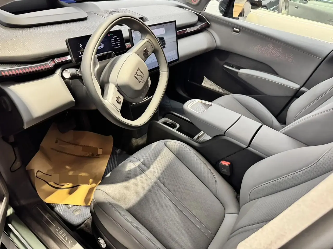 Zeekr 2025 Zeekr X Five-Seat All-Wheel-Drive Sport Version Automatic 5