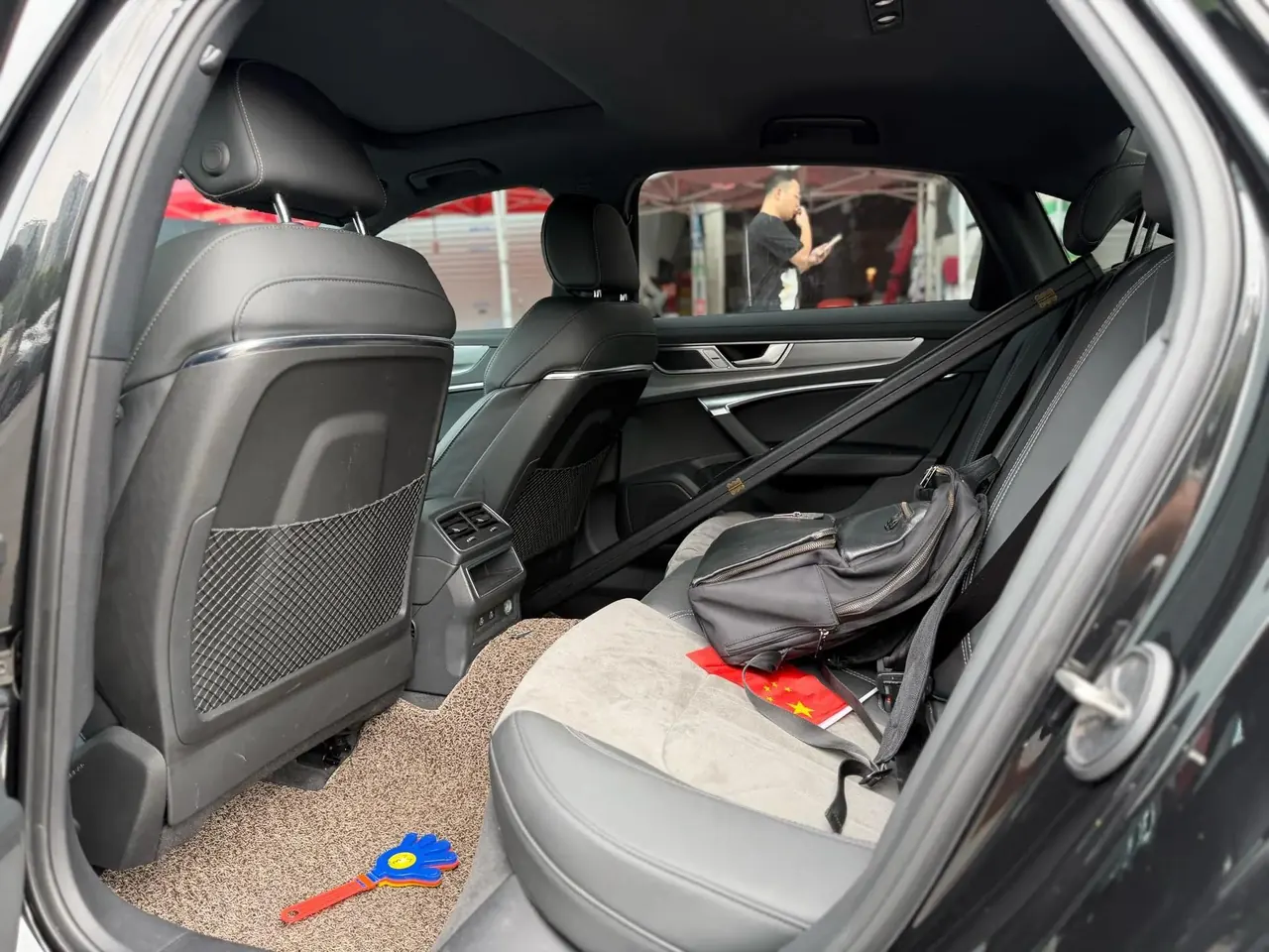 Audi A6L 2022 40 TFSI Deluxe Dynamic 3
