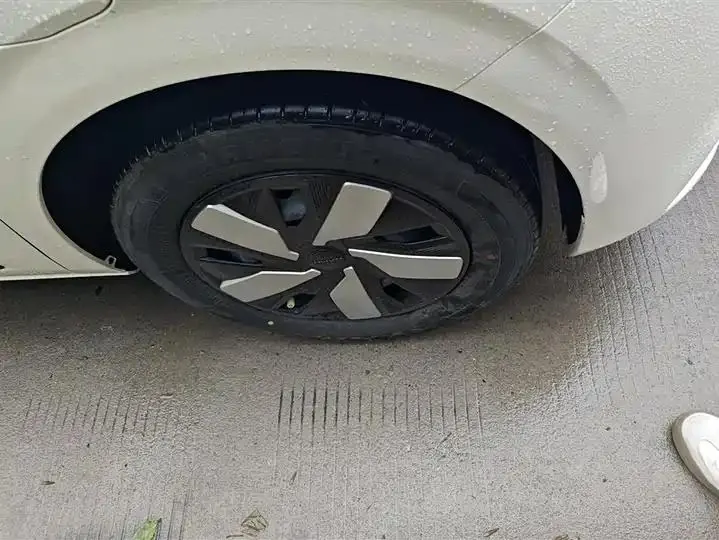 Nano 01 2024 330 Air 6