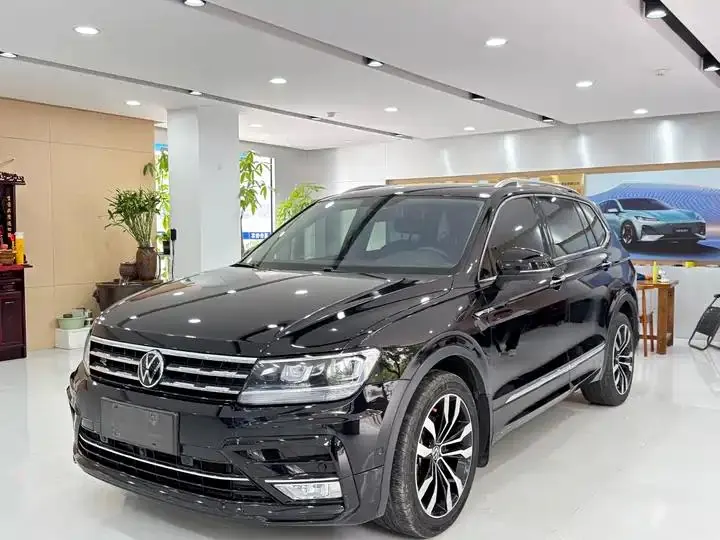 Touang L 2021, 330 TSI, Automatic, Two‑Wheel Drive, R-Line Prestige Edition - View 1
