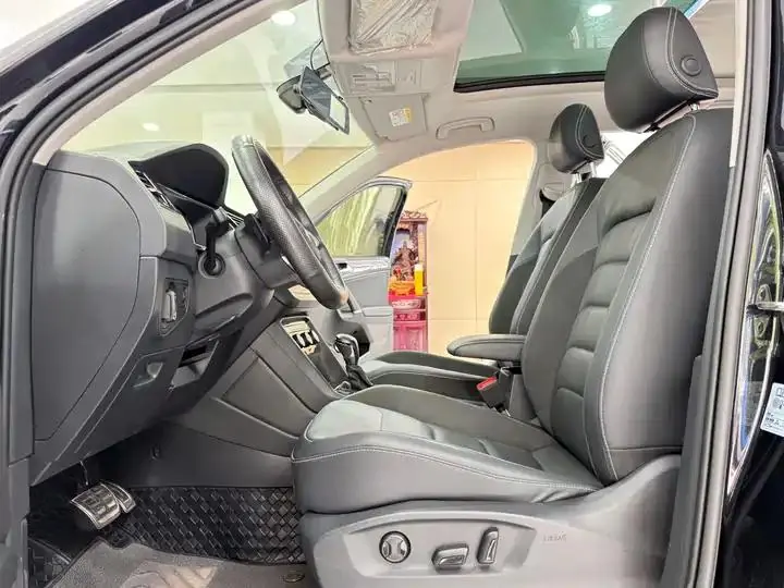 Touang L 2021, 330 TSI, Automatic, Two‑Wheel Drive, R-Line Prestige Edition 10