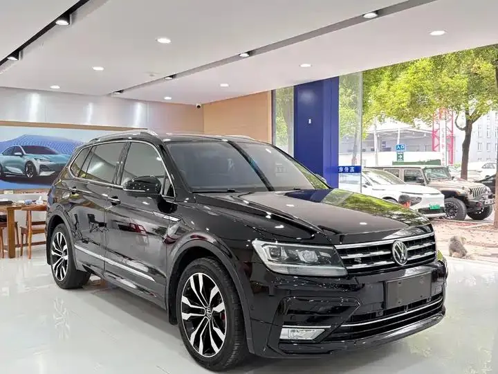 Touang L 2021, 330 TSI, Automatic, Two‑Wheel Drive, R-Line Prestige Edition 3