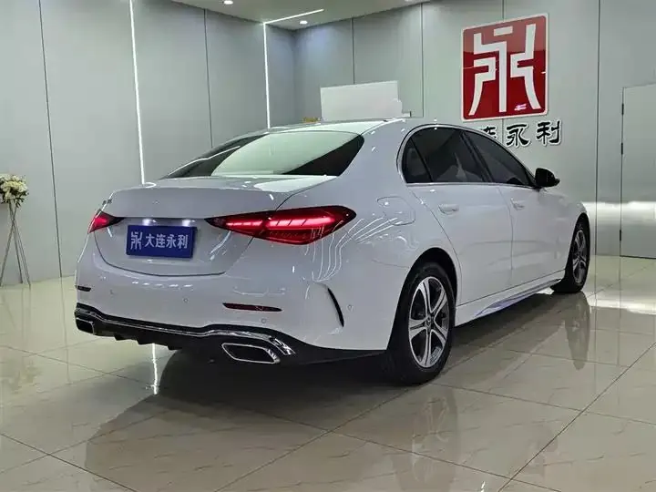 Mercedes Benz C- Class 2022 Model Facelift C 200 L Sport Version 7