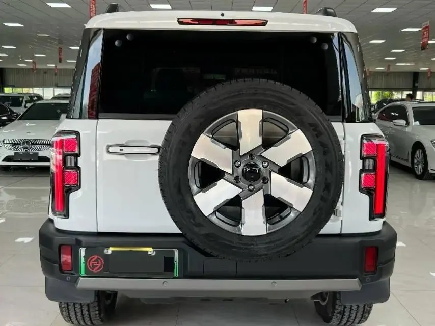 Beijing 2025 BJ40e Advanced Version Automatic 8