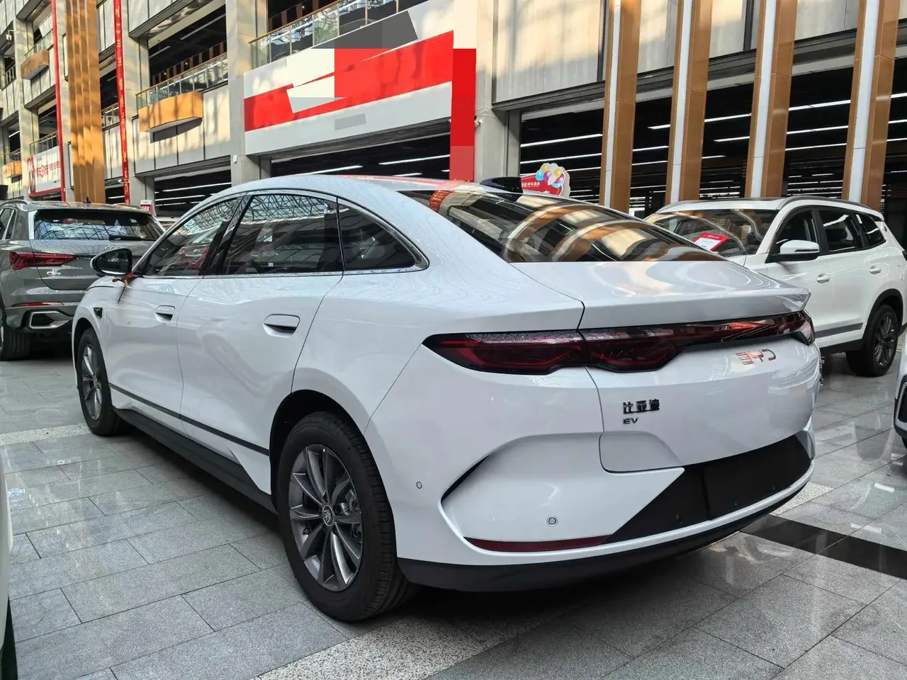 BYD 2025 Qin L EV 545KM Exceed automatic gear 2