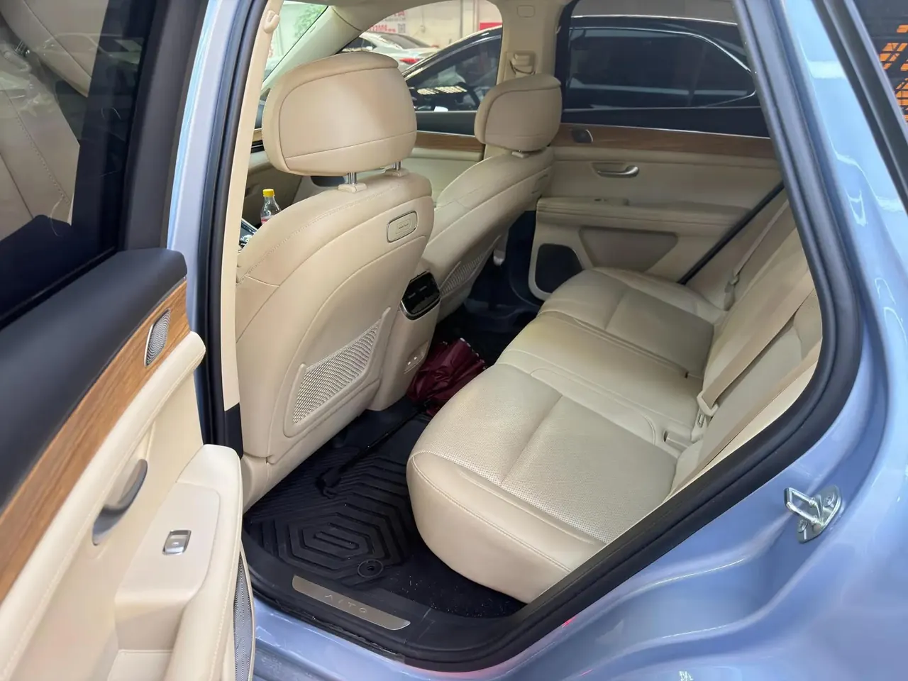 AITO 2023 AITO M5 Range-Extended Rear-Wheel-Drive Intelligent Driving Version Automatic 5