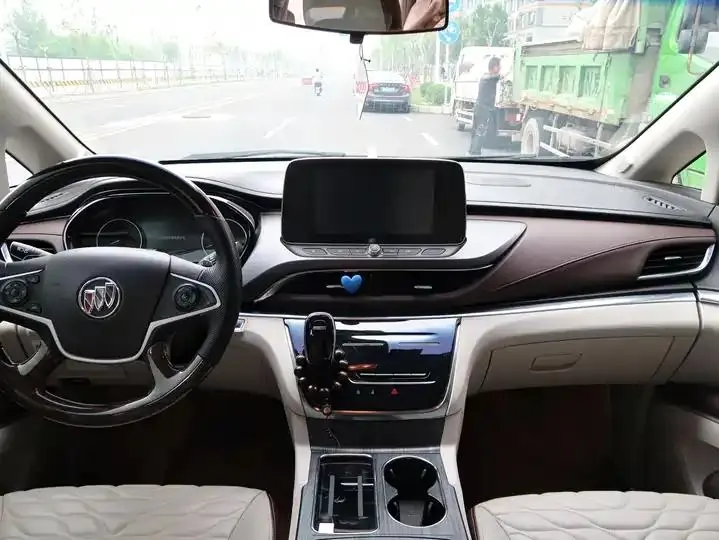 Buick GL8 2021 Land Business Class 652T Comfort Model 7