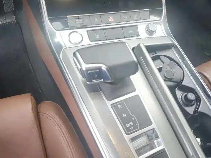 Audi A6L 2021 45 TFSI Selected Elegant Type 16