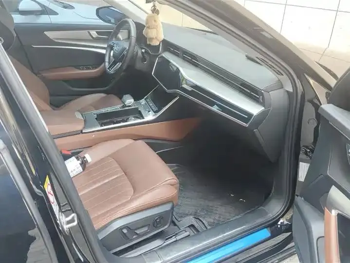 Audi A6L 2021 45 TFSI Selected Elegant Type 8