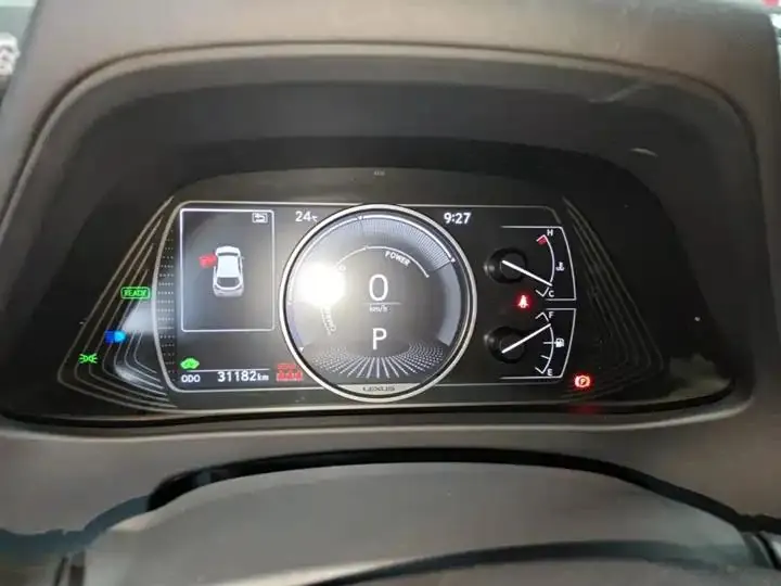 Lexus UX 2020 260h Exploration and Fun Edition 12