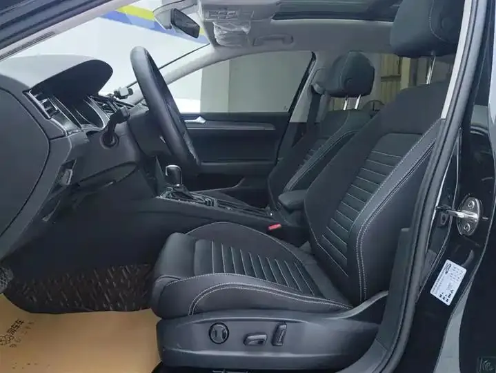 Magotan 2020 330TSI DSG Leading Edition 9