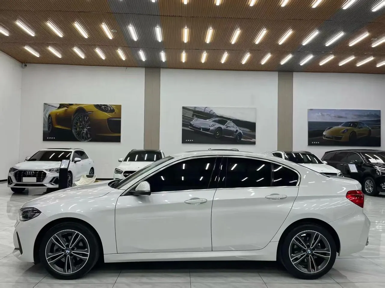 BMW 1 Series 2022 120i M Sports Edition 2