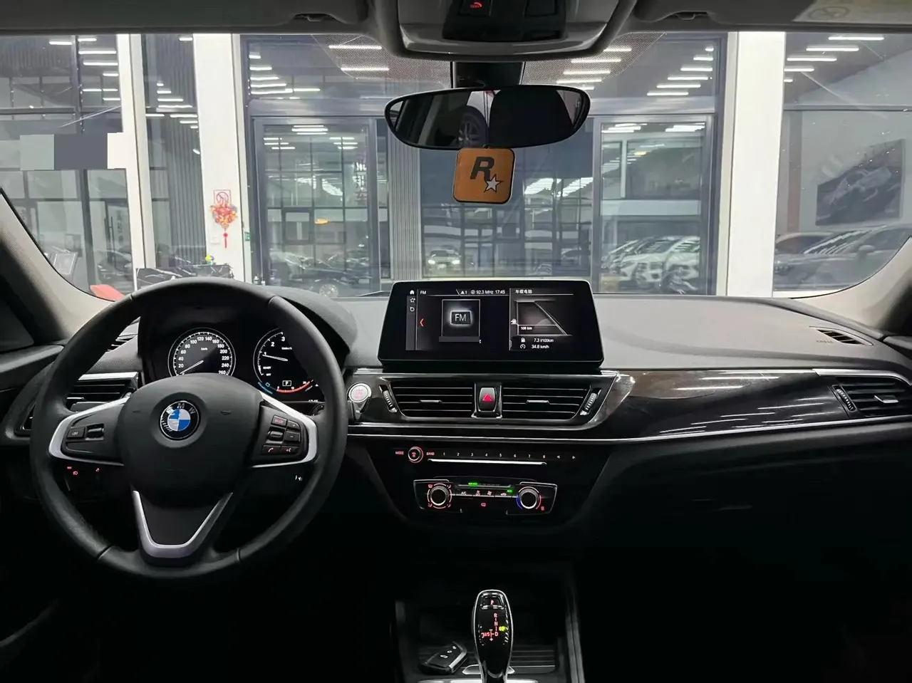 BMW 1 Series 2022 120i M Sports Edition 8