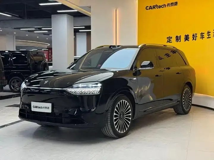 AITO M9 2024 extended range Max version 42kWh 6-seat version - View 1