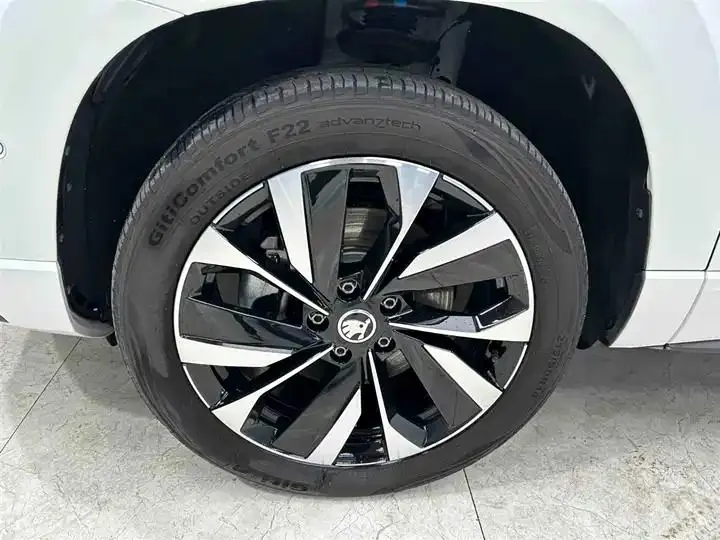 Krook 2023 TSI280 Luxury Edition 20