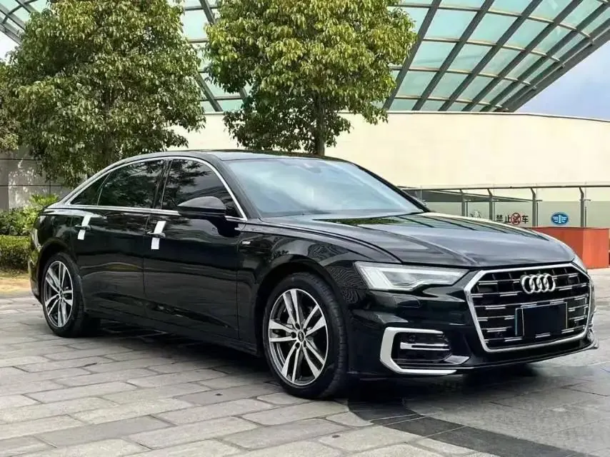 Audi 2024 A6L 2.0TFSI 45TFSI Prestige Dynamic Edition, Automatic 3