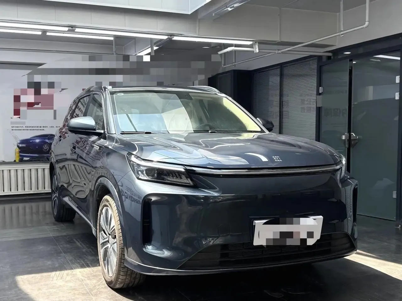 LanDian 2025 LanDian E5 PLUS 1.5 Stepless 165km Long Endurance First Edition 5-seat Automatic Gear 3