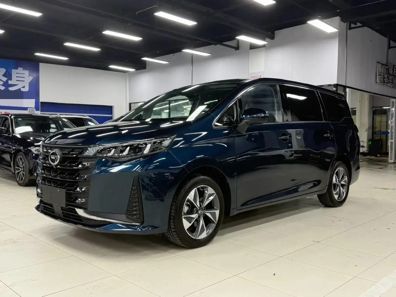 Trumpchi M6 2021 PRO 270T Automatic Luxury Edition - View 1