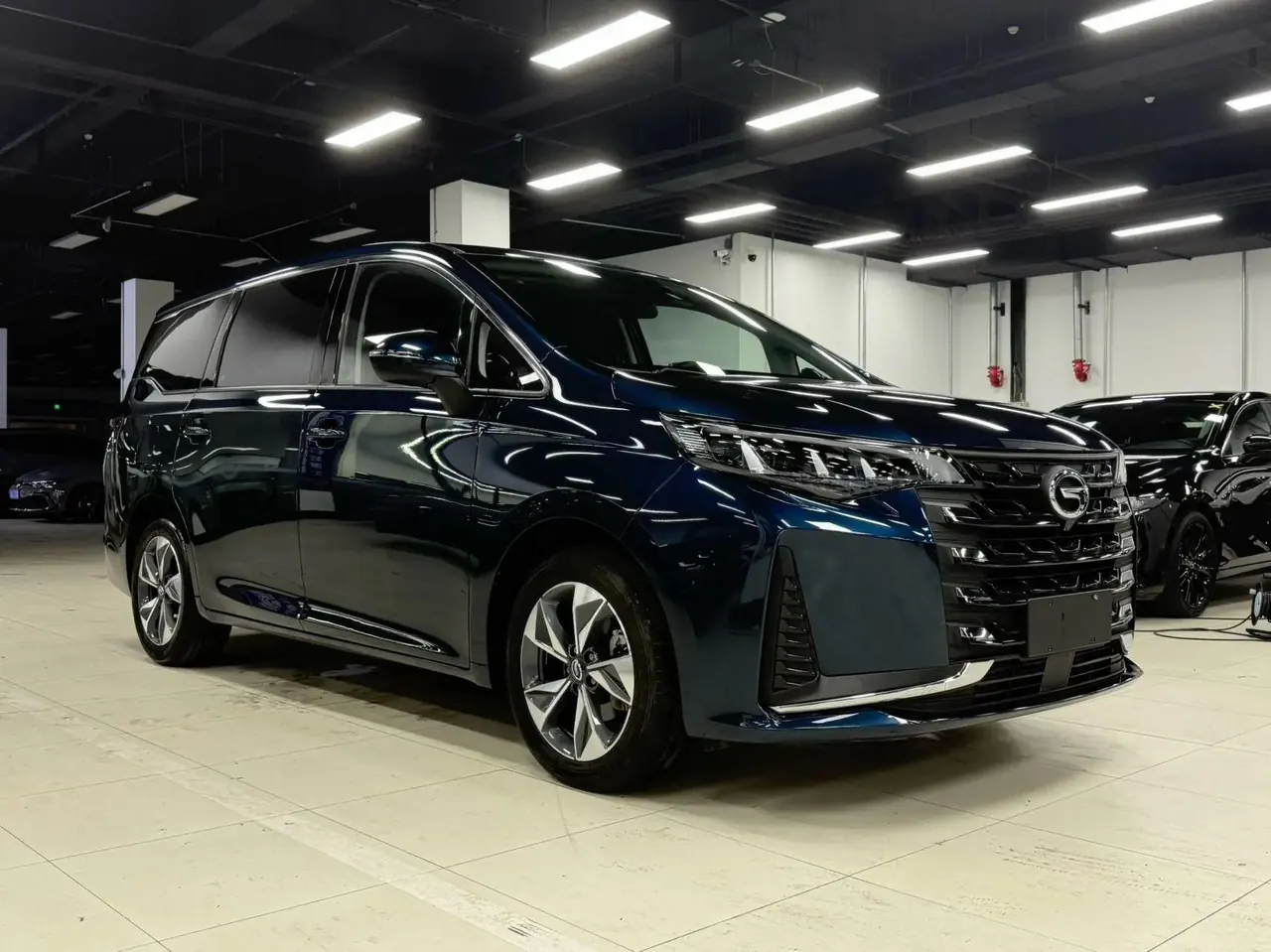 Trumpchi M6 2021 PRO 270T Automatic Luxury Edition 3