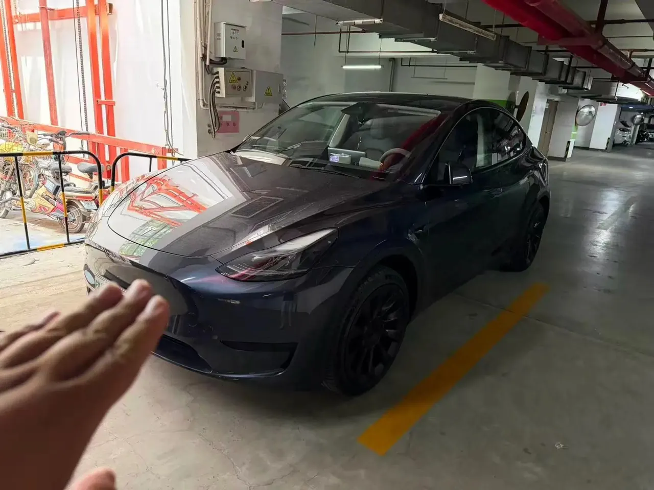 2023 Model Y Rear-Wheel Drive Version - View 1