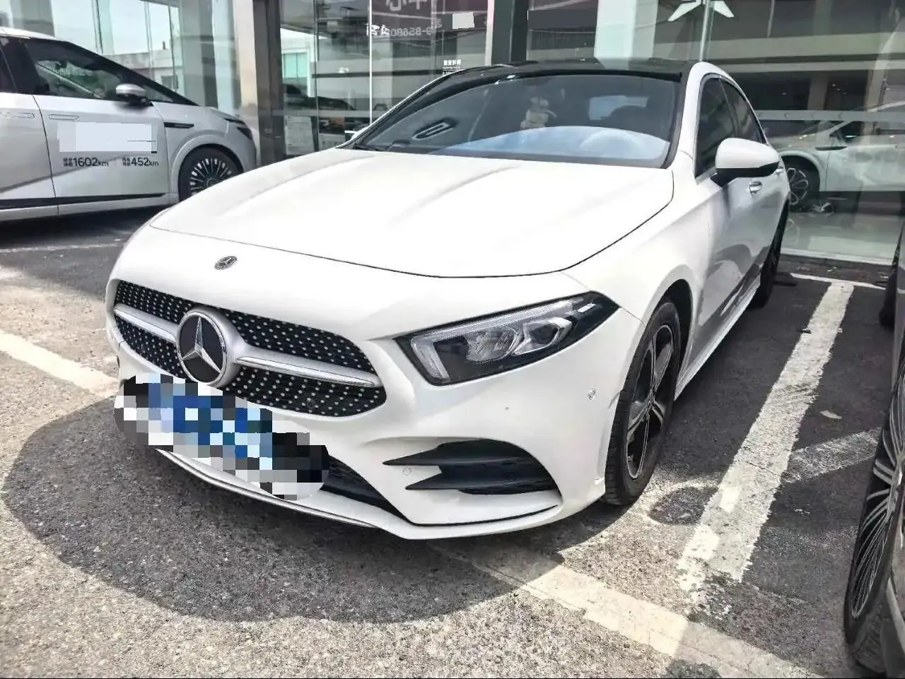 Mercedes Benz Class A 2022 Model Changed to Class A 200 L Sports Sedan Fashion Model - View 1