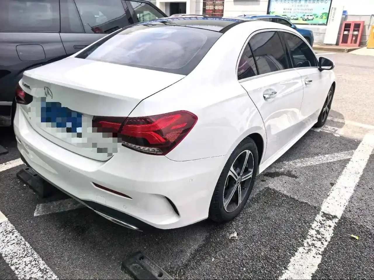 Mercedes Benz Class A 2022 Model Changed to Class A 200 L Sports Sedan Fashion Model 2