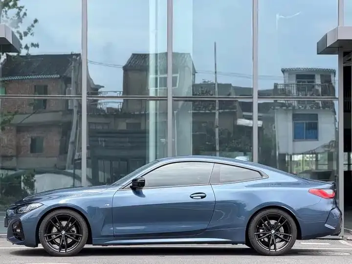 BMW 4 Series 2021 Changed 425i M Sports Obsidian Night Edition 3