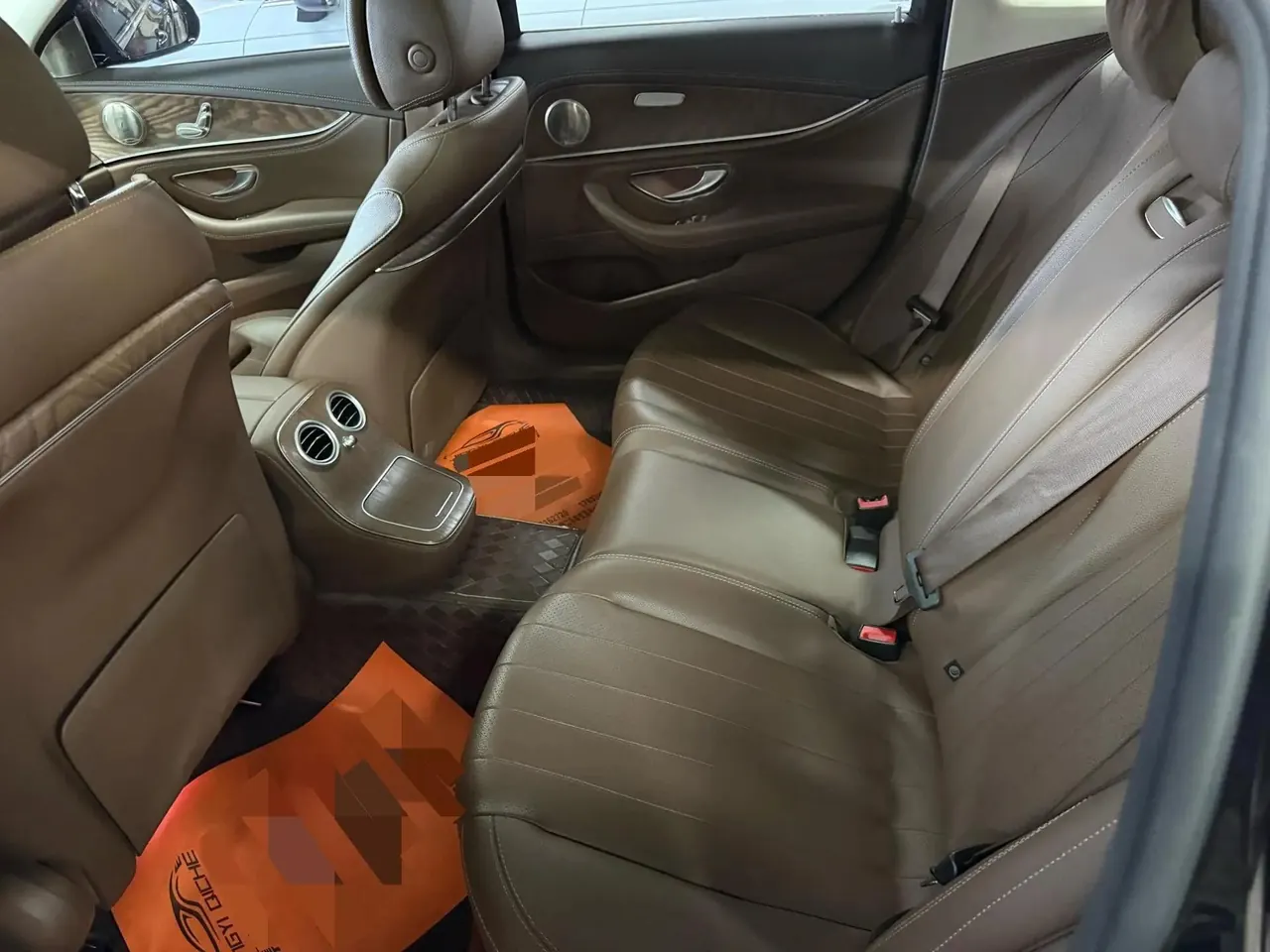 Mercedes Benz E-Class 2023 E 260 L 2.0T (Modified) Automatic Gear 3