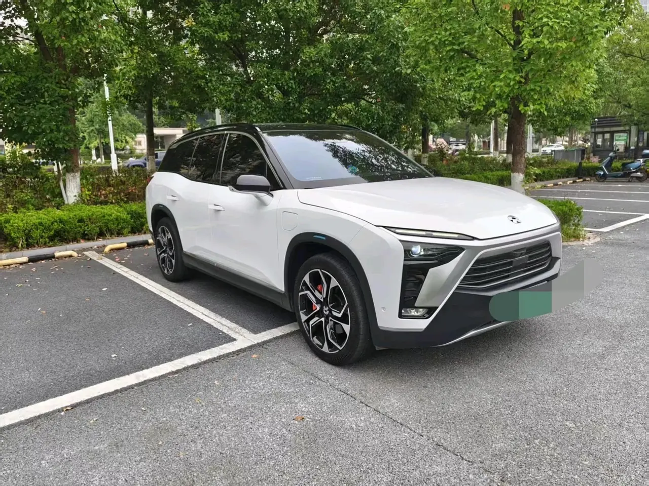 NIO ES8 2022 100kWh Signature Edition Seven 2
