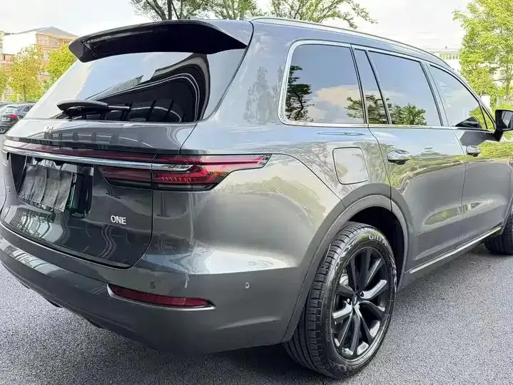 Li ONE 2021 Range-Extended 6-Seater Version 11