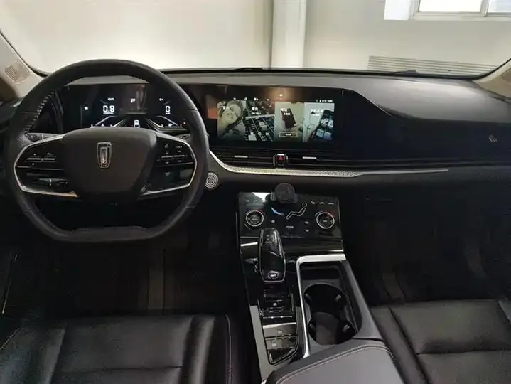 Bestune B70 2022 3rd Generation 1.5T Auto Enjoy 12