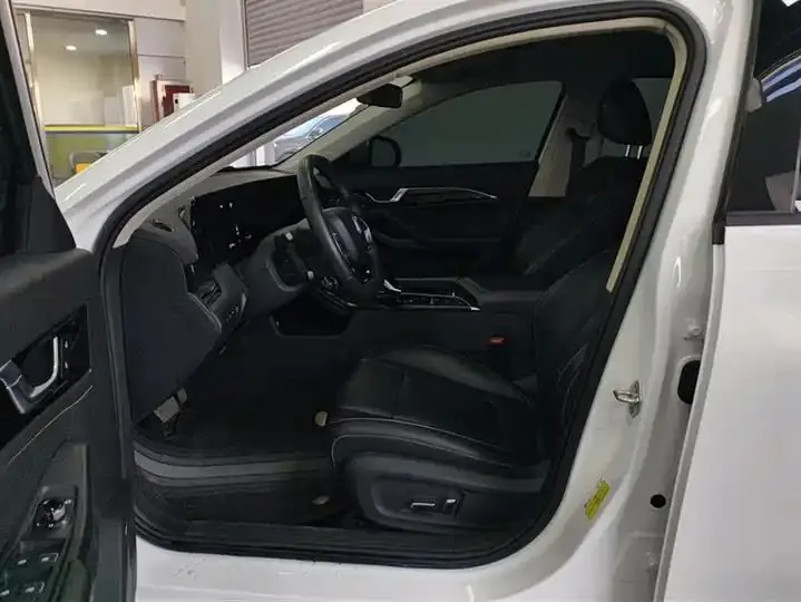 Bestune B70 2022 3rd Generation 1.5T Auto Enjoy 9