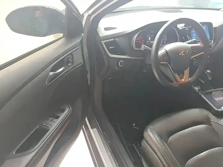 Cruze 2020 light mixed RS 330T automatic carefree version 16