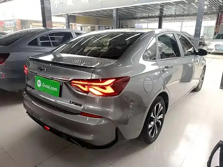 Cruze 2020 light mixed RS 330T automatic carefree version 7